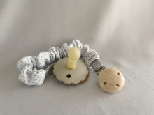 Cargar imagen en el visor de la galería, Porta Chupón Diseño