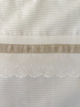 Cargar imagen en el visor de la galería, Sets para Moisés Piqué Español y Tira Bordada