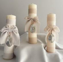 Cargar imagen en el visor de la galería, Kit Bautizo Clásico con Medalla Virgen Guadalupe 5 cms.