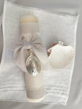 Cargar imagen en el visor de la galería, Kit Bautizo Clásico con Medalla Virgen Guadalupe 5 cms.