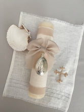 Cargar imagen en el visor de la galería, Kit Bautizo Clásico con Medalla Virgen Guadalupe 5 cms.