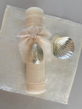 Cargar imagen en el visor de la galería, Kit Bautizo Clásico con Medalla Virgen Guadalupe 5 cms.