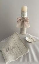 Cargar imagen en el visor de la galería, Kit Bautizo Colección ARO con Virgen de Guadalupe REDONDA con Moño Gasa