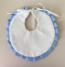 Cargar imagen en el visor de la galería, Baberos Piqué Español