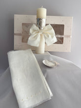 Cargar imagen en el visor de la galería, Kit Bautizo Colección ARO/Virgen de Guadalupe Redonda con Moño Listón Lino