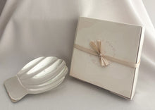 Cargar imagen en el visor de la galería, Cocha en Baño de Plata para Recuerditos