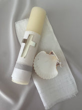 Cargar imagen en el visor de la galería, Kit Bautizo con Cruz Plateada