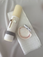 Cargar imagen en el visor de la galería, Kit Bautizo con Cruz Plateada