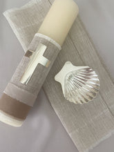 Cargar imagen en el visor de la galería, Kit Bautizo con Cruz Plateada