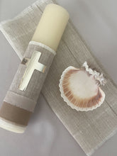 Cargar imagen en el visor de la galería, Kit Bautizo con Cruz Plateada