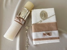 Cargar imagen en el visor de la galería, Kit Primera Comunión Colección Elegance con Aro e Imagen Virgen de Guadalupe Oval