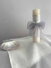 Cargar imagen en el visor de la galería, Kit Bautizo Colección ARO con Virgen de Guadalupe REDONDA con Moño Gasa