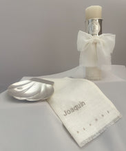 Cargar imagen en el visor de la galería, Kit Bautizo Colección ARO con Virgen de Guadalupe REDONDA con Moño Gasa