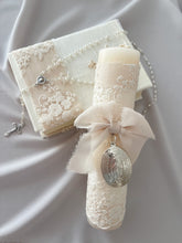 Cargar imagen en el visor de la galería, Kit Primera Comunión Colección Bordado Tul Medalla Virgen de Guadalupe OVALADA 5 cms