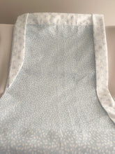 Cargar imagen en el visor de la galería, Manta de Lactancia PIQUÉ Colores Pastel