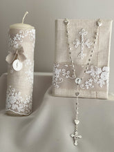 Cargar imagen en el visor de la galería, Kit Primera Comunión Colección Bordado Tul Medalla Virgen Guadalupe 2 cms.