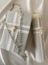 Cargar imagen en el visor de la galería, Kit Primera Comunión Lino LUX cruz de madera