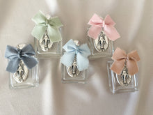 Cargar imagen en el visor de la galería, Botellita para Agua Bendita Virgen Medalla Milagrosa Chica