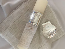 Cargar imagen en el visor de la galería, Kit Bautizo Colección Elegance con Aro e Imagen Virgen de Guadalupe Redonda con Moño