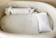 Cargar imagen en el visor de la galería, Juego de Sábanas Algodón Piqué y Tira Bordada Española