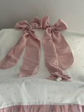 Cargar imagen en el visor de la galería, Cubre Porta Bebé Piqué Estrellitas con Muselina