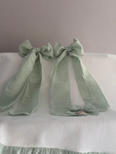 Cargar imagen en el visor de la galería, Cubre Porta Bebé  Piqué Grueso con Muselina