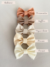 Cargar imagen en el visor de la galería, Moño Josefa