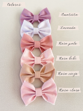 Cargar imagen en el visor de la galería, Moño Josefa