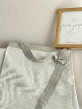 Cargar imagen en el visor de la galería, Manta Lactancia Piqué