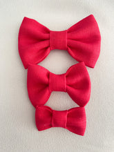 Cargar imagen en el visor de la galería, Moño Manuela Colección Otoño/Invierno terciopelo y lino