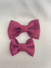 Cargar imagen en el visor de la galería, Moño Manuela Colección Otoño/Invierno terciopelo y lino