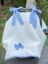 Cargar imagen en el visor de la galería, Cubre Porta Bebé Piqué Grueso con Medalla