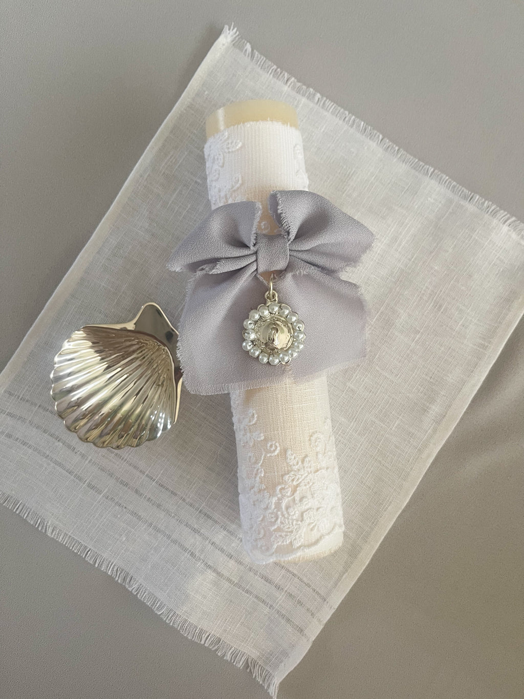 Kit Bautizo Colección Bordado Tul Virgen Guadalupe Perlas