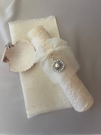 Kit Bautizo Colección Bordado Tul Virgen Guadalupe Perlas