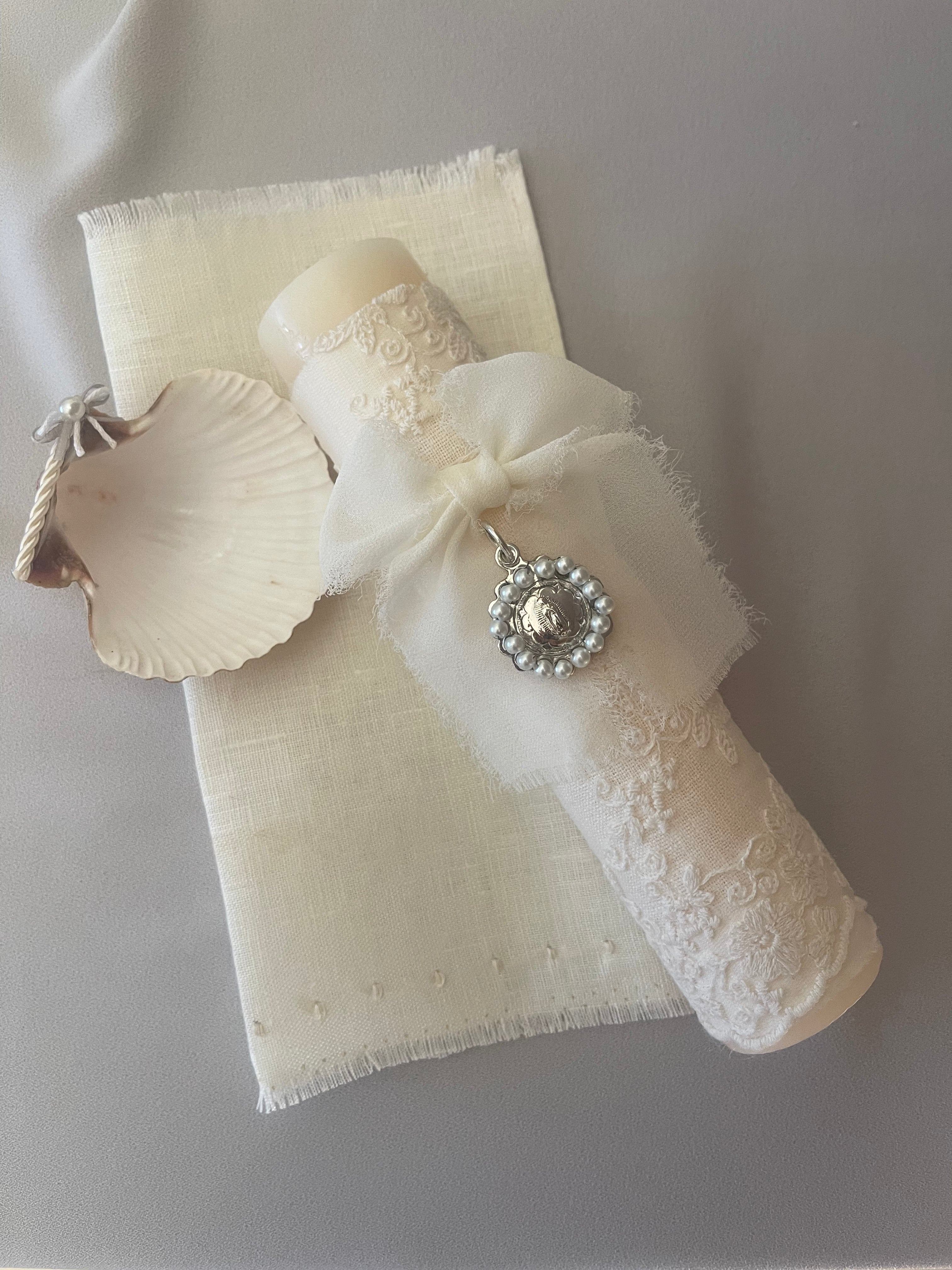 Kit Bautizo Colección Bordado Tul Virgen Guadalupe Perlas