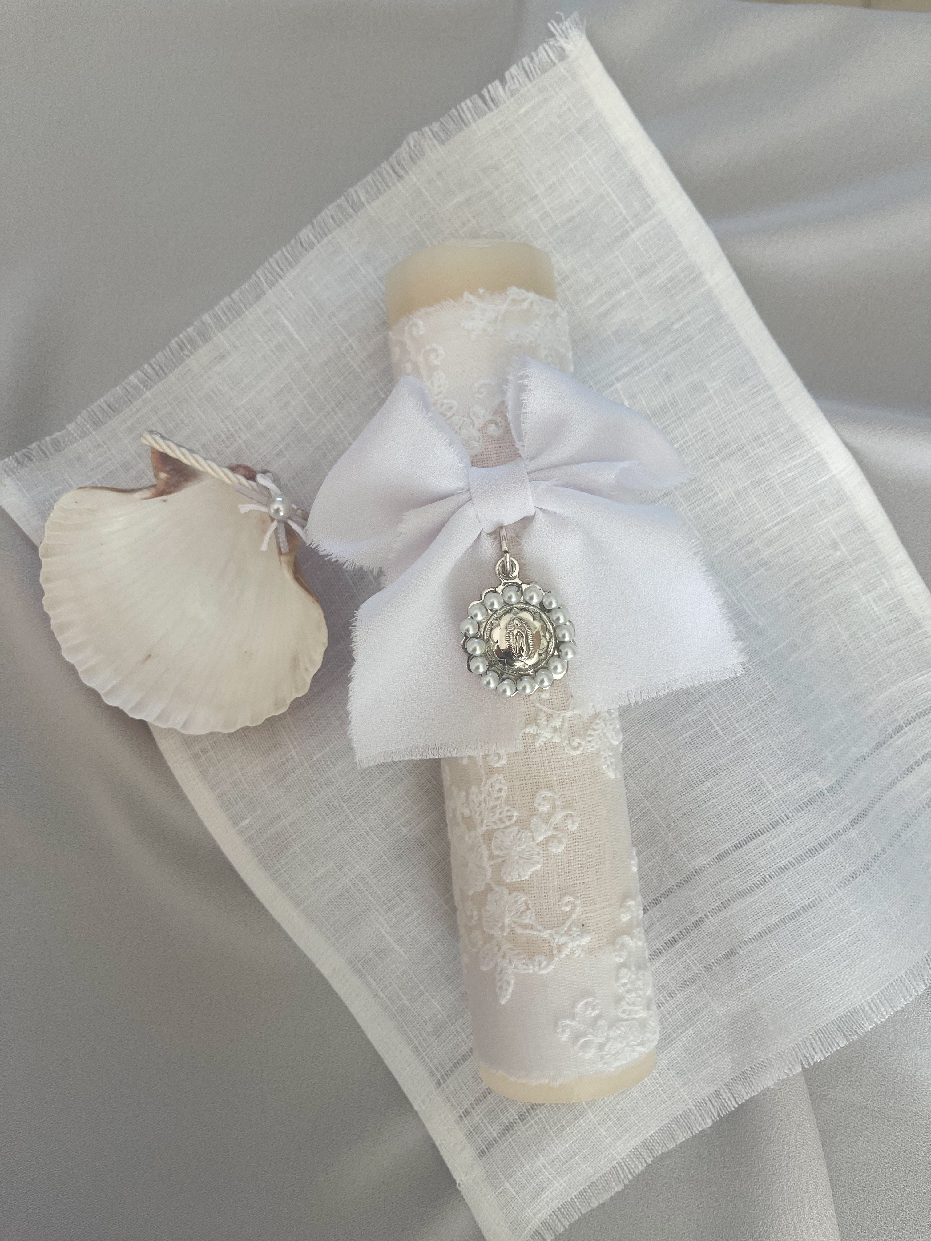 Kit Bautizo Colección Bordado Tul Virgen Guadalupe Perlas