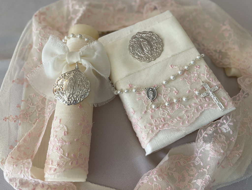 Kit Primera Comunión Colección PEONY con Medalla Virgen de Guadalupe