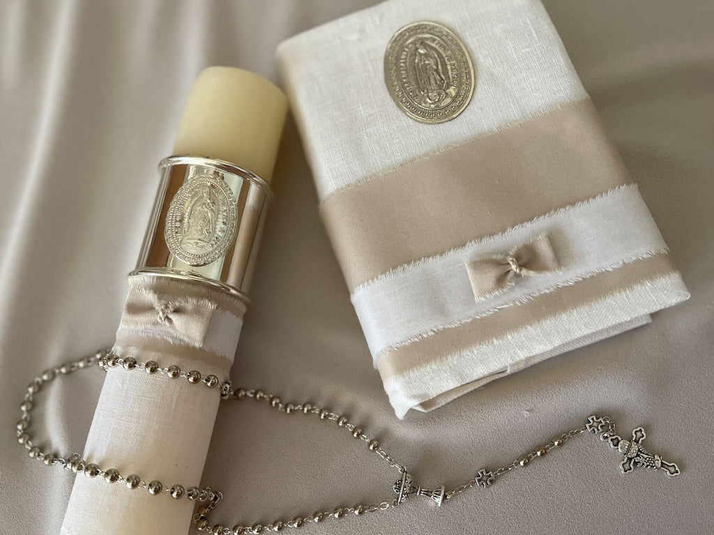 Kit Primera Comunión Colección Elegance con Aro e Imagen Virgen de Guadalupe Oval