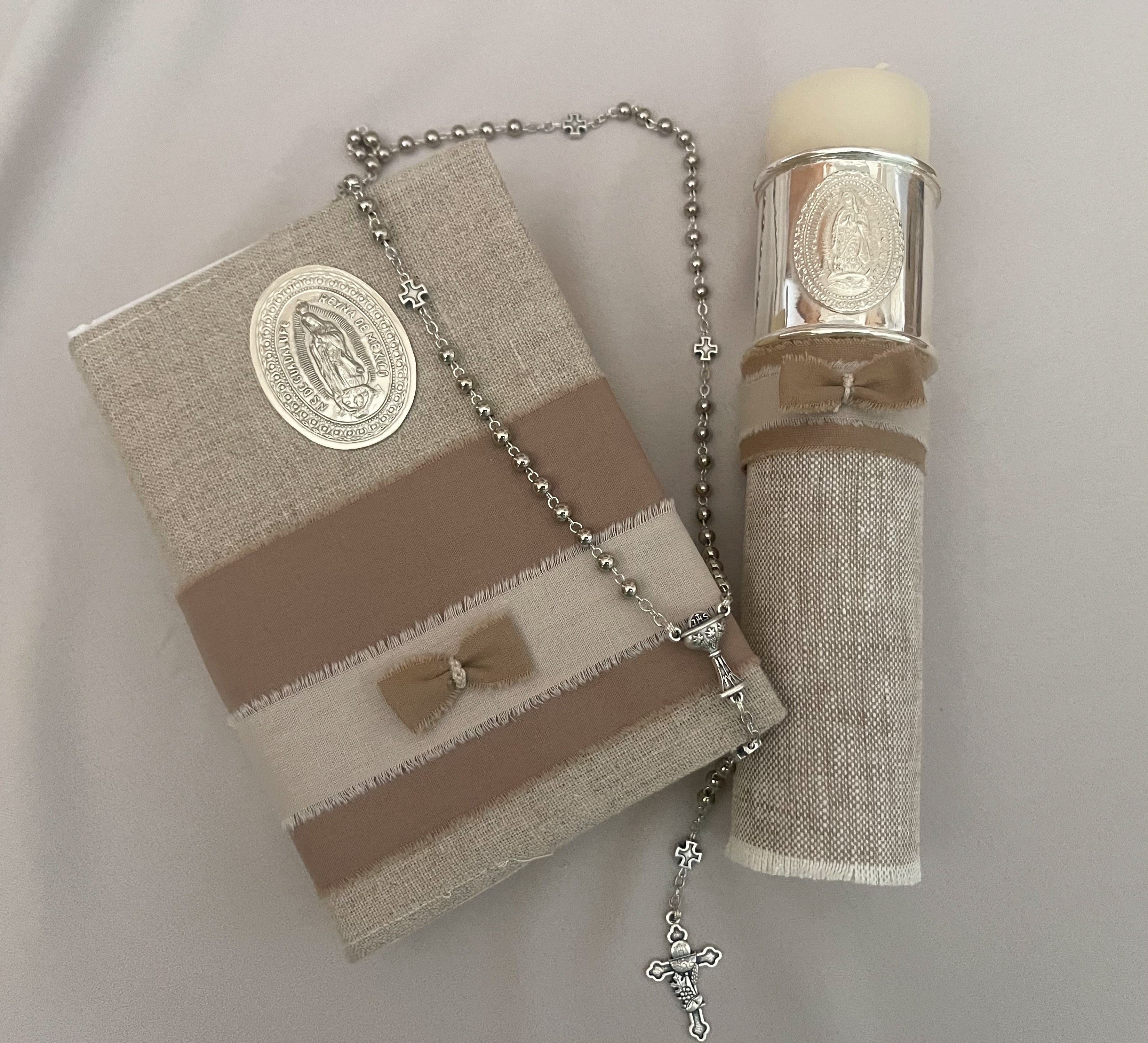 Kit Primera Comunión Colección Elegance con Aro e Imagen Virgen de Guadalupe Oval