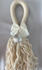 Bendiciones para puerta de Macramé con Medalla San Benito 3 cms.