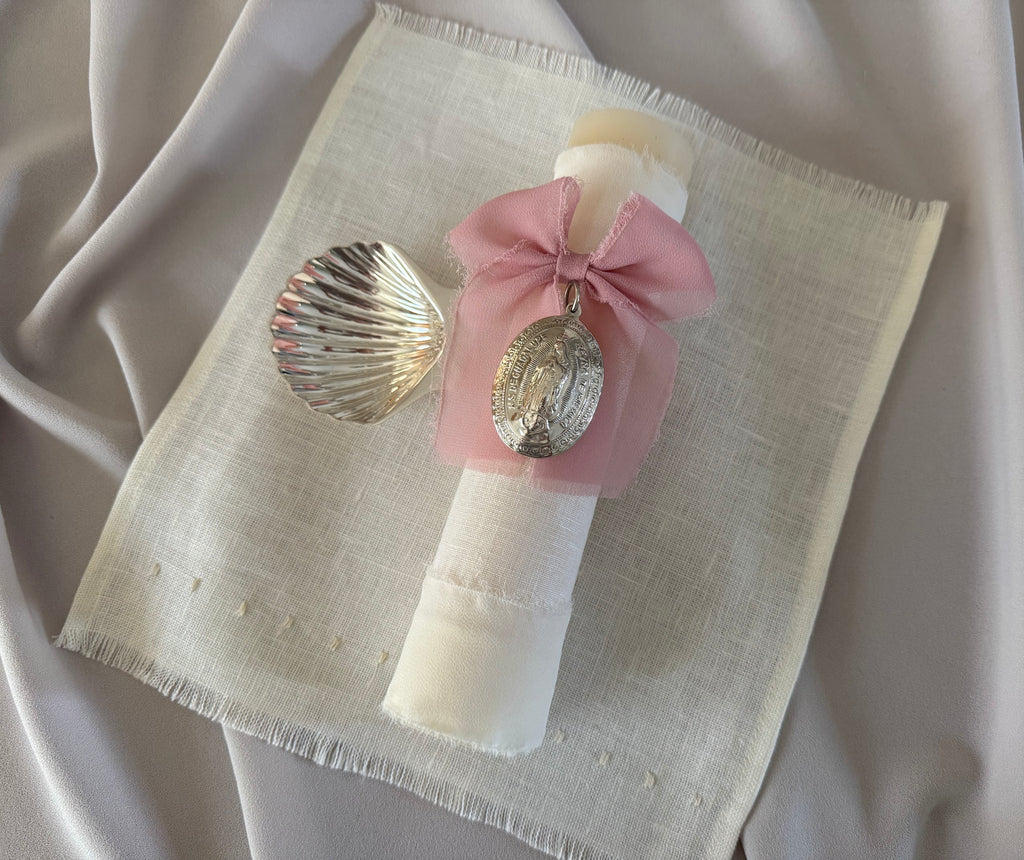 Kit Bautizo Clásico con Medalla Virgen Guadalupe Oval