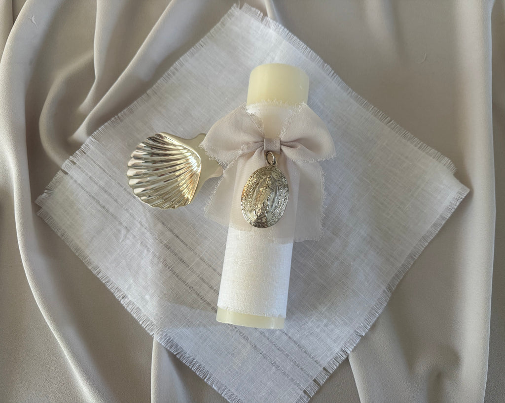 Kit Bautizo Clásico con Medalla Virgen Guadalupe Oval
