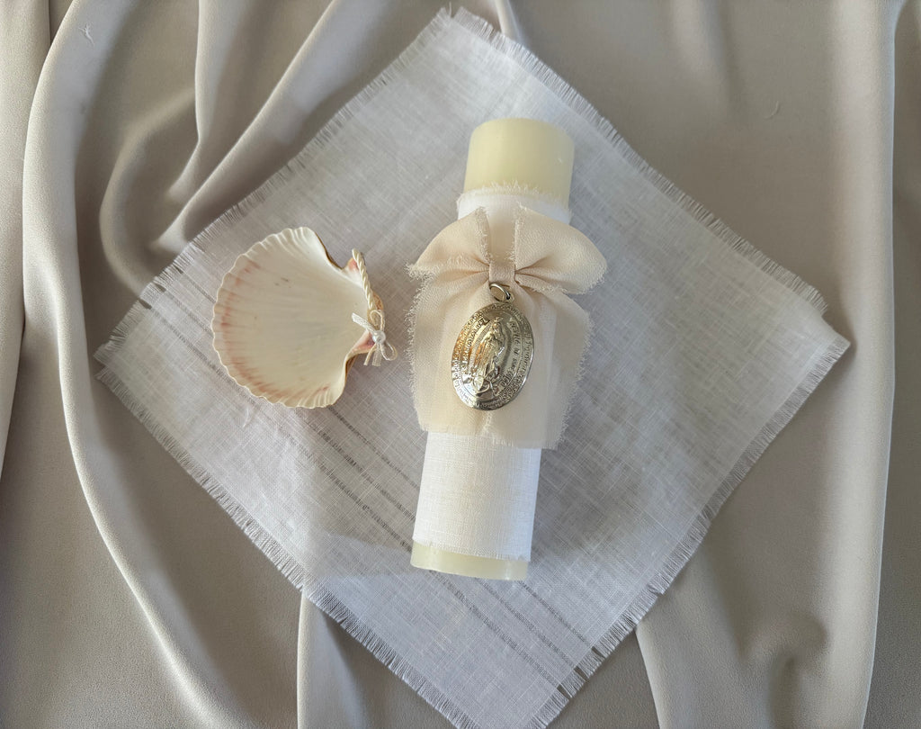 Kit Bautizo Clásico con Medalla Virgen Guadalupe Oval