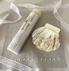 Kit Bautizo Colección Puntilla Española con placa de CRUZ en baño de Plata