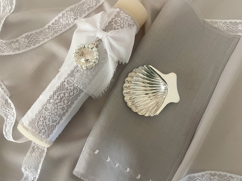 Kit Bautizo Colección Puntilla Española Medalla  Virgen Guadalupe Perlas