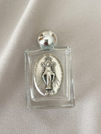 Botellita para Agua Bendita  Virgen Medalla Milagrosa Chica Cuadrada