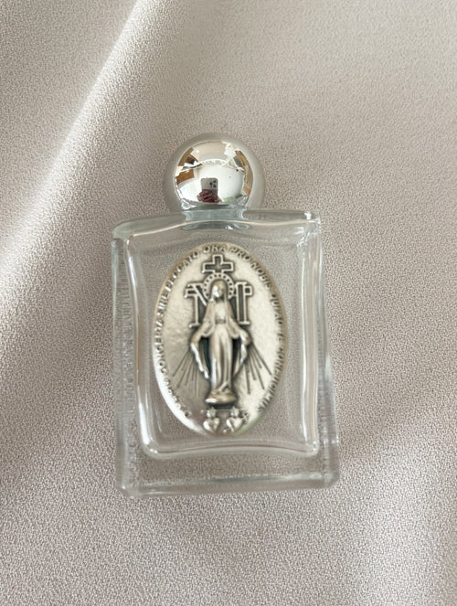 Botellita para Agua Bendita  Virgen Medalla Milagrosa Chica Cuadrada