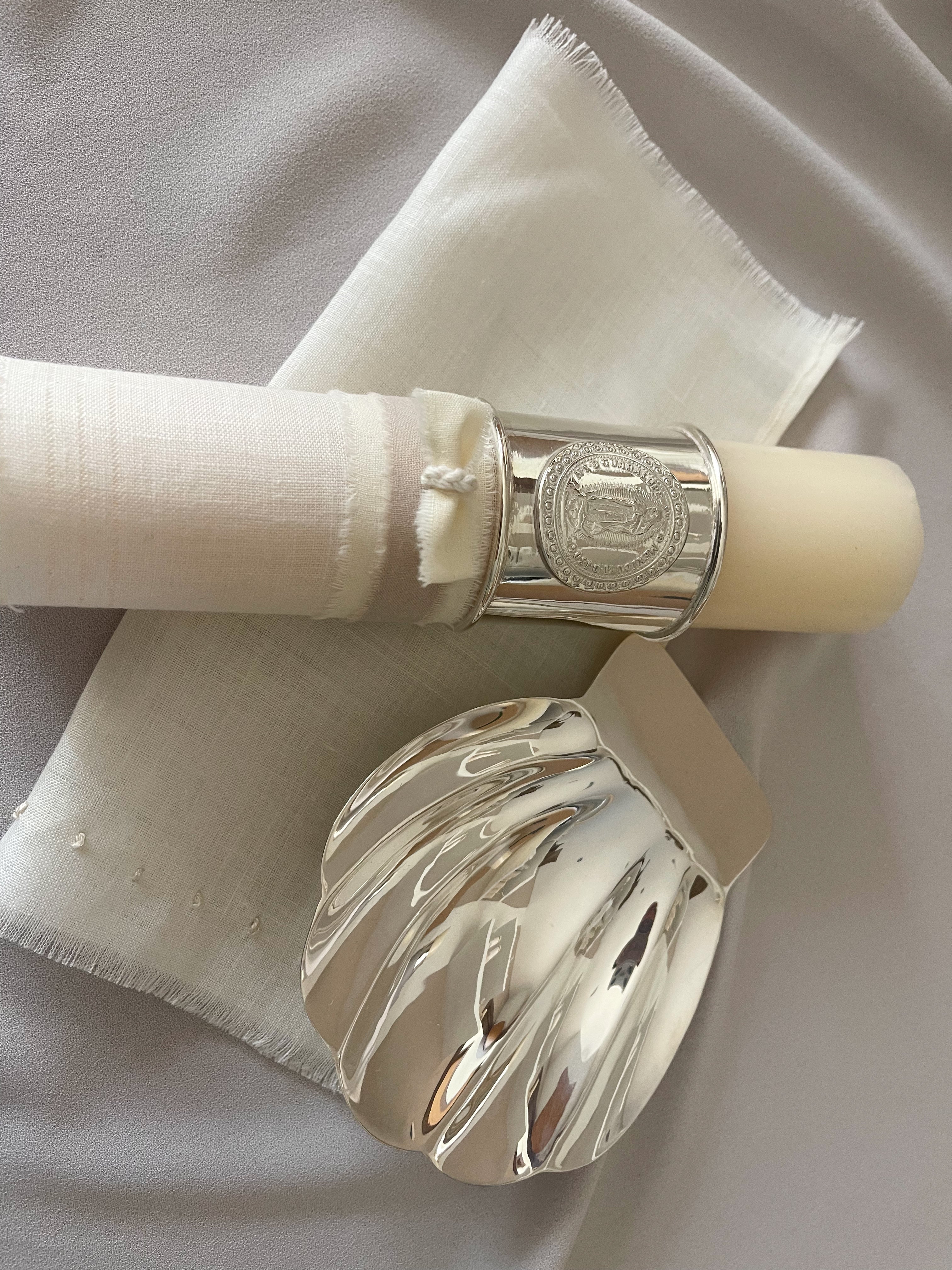 Kit Bautizo Elegance con Aro Imagen Virgen de Guadalupe