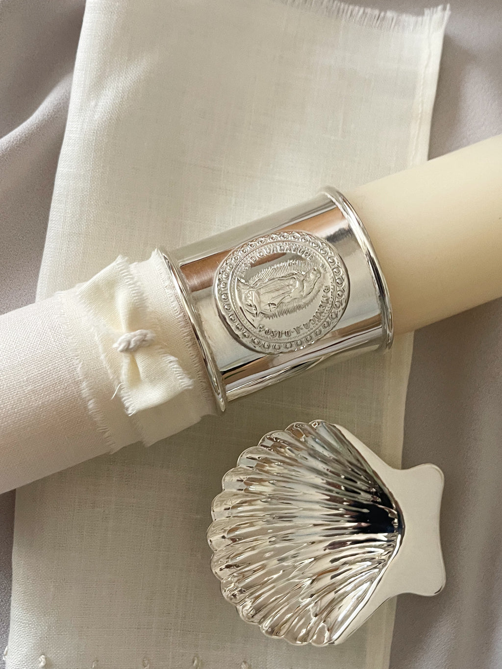 Kit Bautizo Elegance con Aro Imagen Virgen de Guadalupe
