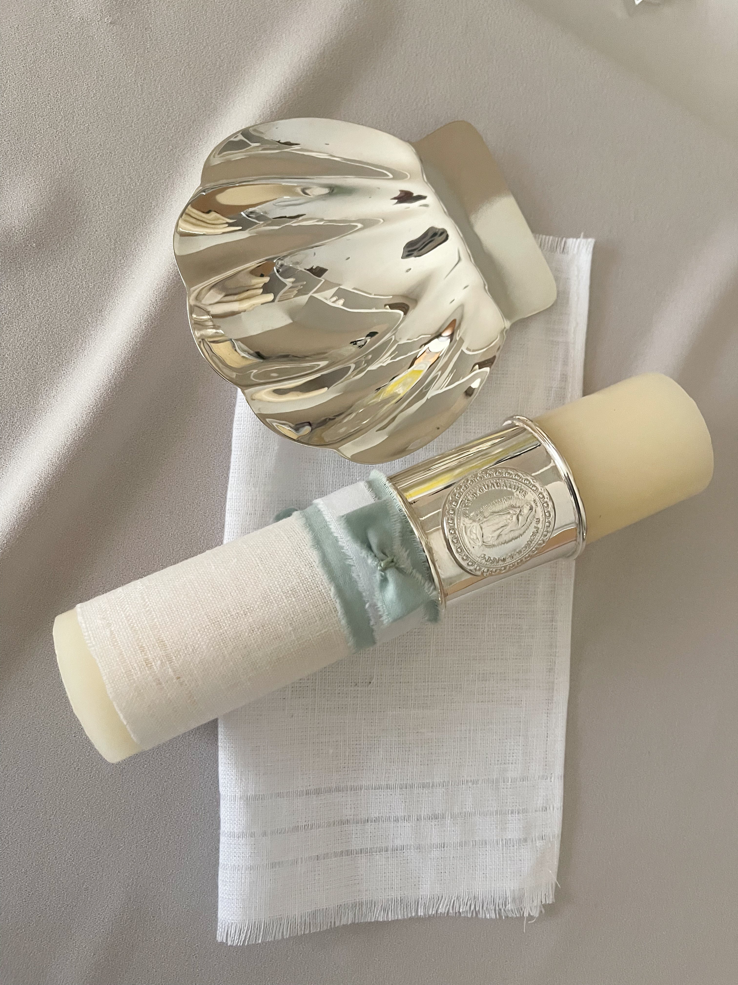 Kit Bautizo Elegance con Aro Imagen Virgen de Guadalupe